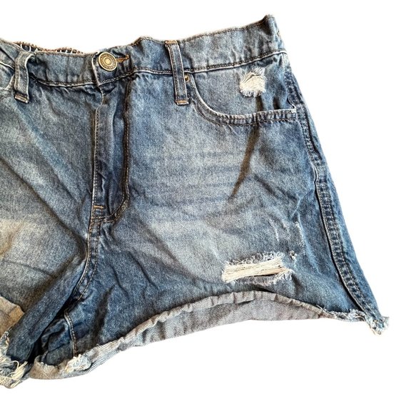 Vanilla Star Junior Jean Shorts Mid Rise Distressed Size 9 Waist 30 - Picture 7 of 8